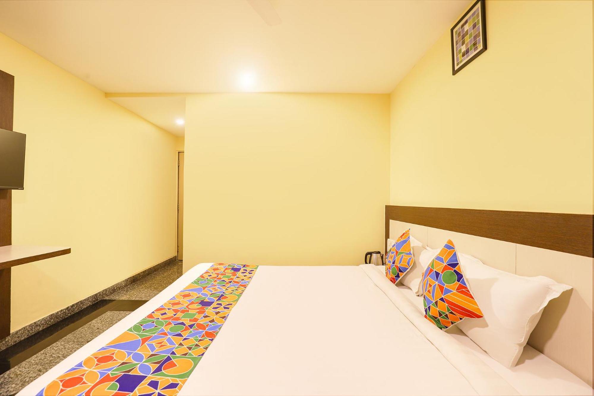 Fabhotel Chamiers Park - Nandanam Chennai Extérieur photo