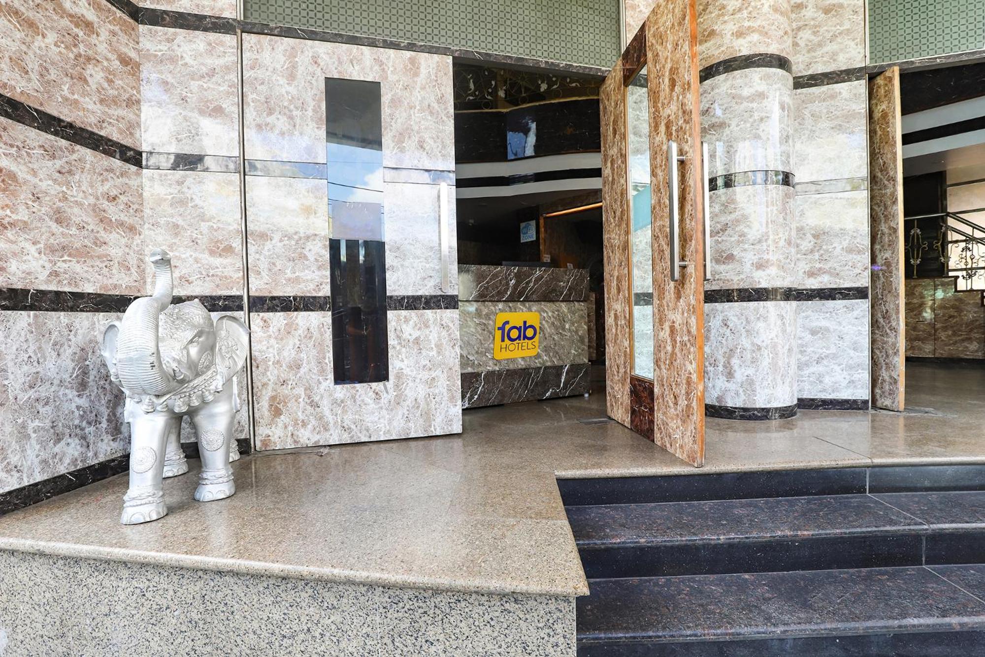 Fabhotel Chamiers Park - Nandanam Chennai Extérieur photo