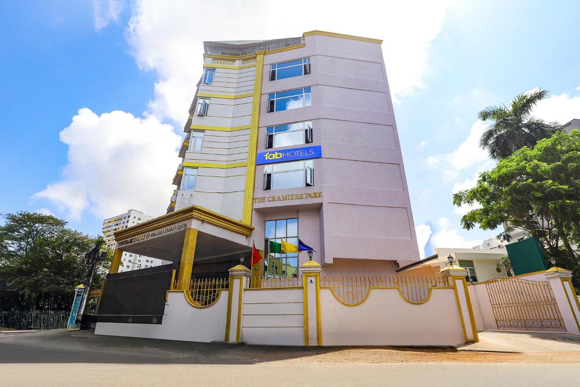 Fabhotel Chamiers Park - Nandanam Chennai Extérieur photo